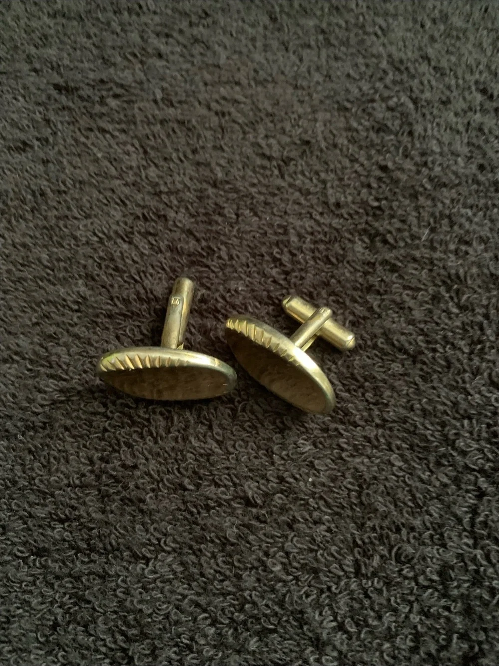 Vintage Classic Gold-Tone Oval Cufflinks